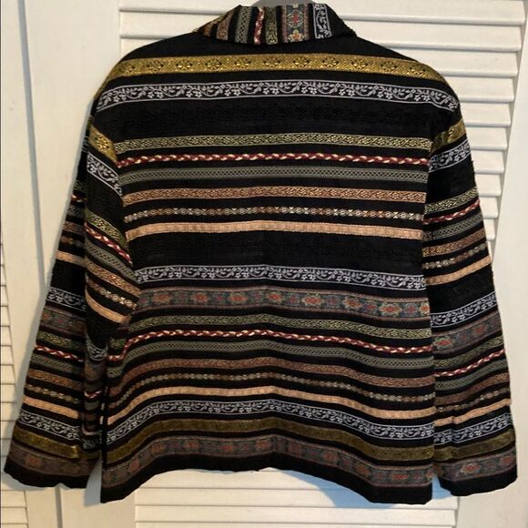 Vintage embroidered jacket Medium - Picture 2 of 5